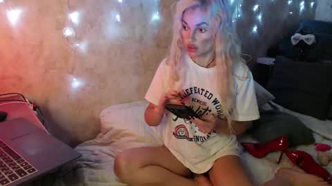 Margoo online show from 10.19.25