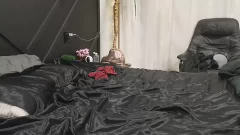 margot_robbie7 online show from 02.17.25