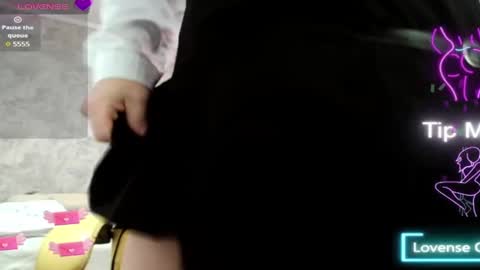 Snapshot of mari_77777 chatting on 02.24.25 Mari online show from 02.24.25