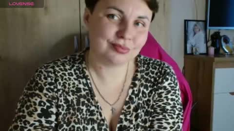 Snapshot of mari_77777 chatting on 10.09.25 Mari online show from 10.09.25