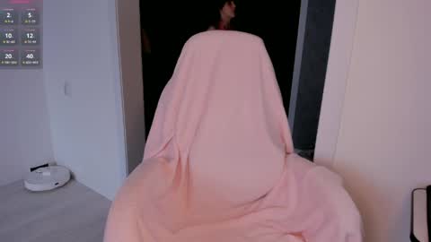 Snapshot of mari__anna chatting on 04.24.26 PVT IS OPEN LOVES AND WE DONT HAVE LIMITS online show from 04.24.26