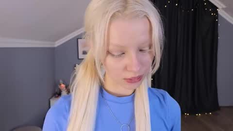 Milena online show from 03.05.26