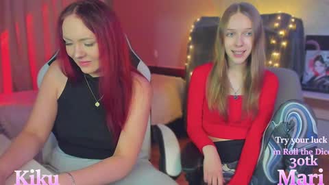 Snapshot of mari_kiku chatting on 12.04.24 Kiku and Marii - online show from 12.04.24