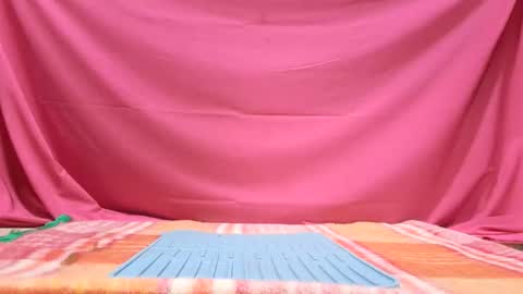 Maria Magdalena online show from 12.21.25