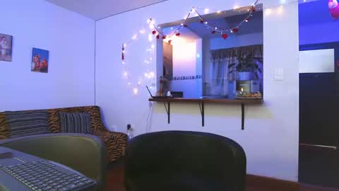 Maria fernanda online show from 02.20.25