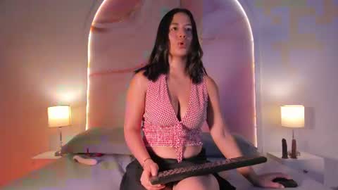 Maria  online show from 07.25.26