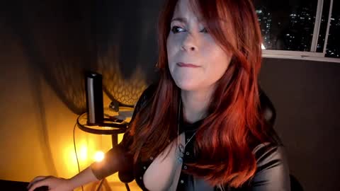 Snapshot of maria_isabells chatting on 02.03.25 Maria Isabell online show from 02.03.25