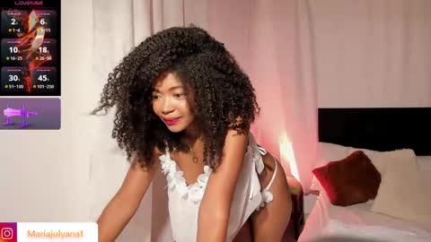 V A N E S S A  online show from 02.20.26