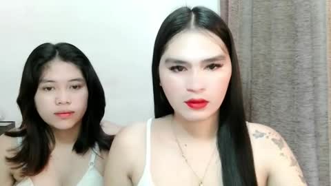 Snapshot of maria_laboxxx chatting on 11.11.25 Marga online show from 11.11.25