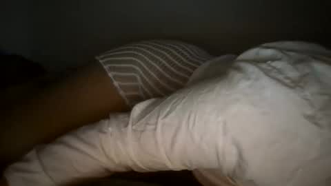 Snapshot of maria_le chatting on 11.09.25 MARIALE online show from 11.09.25