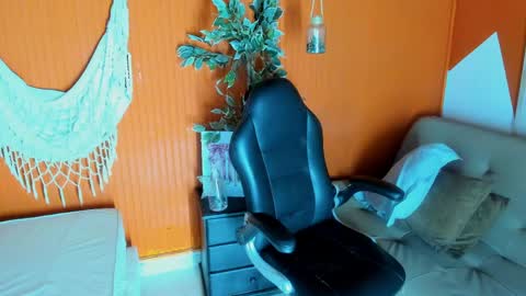 maria_turner1 online show from 05.11.26