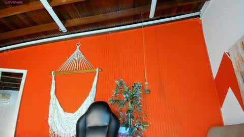 maria_turner1 online show from 05.12.26