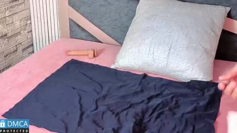 maria_twenty online show from 11.04.25