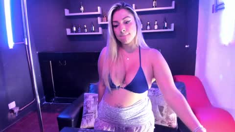 Snapshot of mariaa_9 chatting on 12.15.24 MARIA online show from 12.15.24