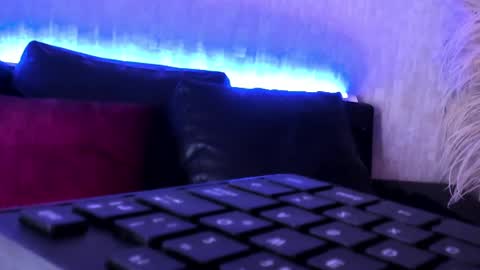 Snapshot of mariaa_9 chatting on 03.08.25 MARIA online show from 03.08.25