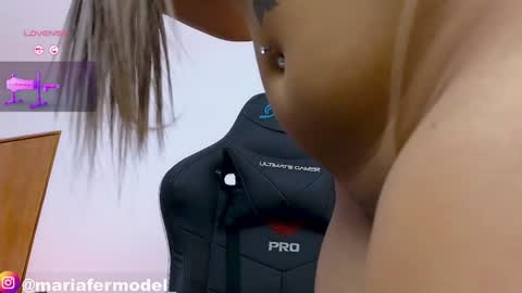 Snapshot of mariafer05 chatting on 02.07.25 Maria Fer online show from 02.07.25