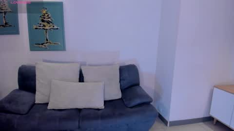 MARIA HERRERA  online show from 09.10.25