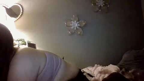 Snapshot of mariamaybe24 chatting on 12.11.24 Mariah online show from 12.11.24