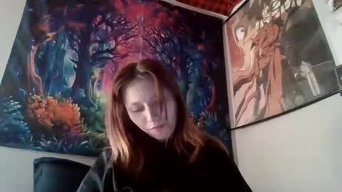 Snapshot of mariamaybe24 chatting on 01.11.25 Mariah online show from 01.11.25