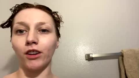 Snapshot of mariamaybe24 chatting on 01.29.25 Mariah online show from 01.29.25