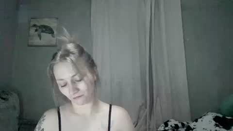 Snapshot of mariamaybe24 chatting on 03.03.25 Mariah online show from 03.03.25