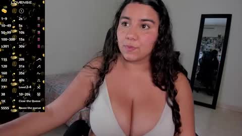   Mariam Castiblanco online show from 02.11.25