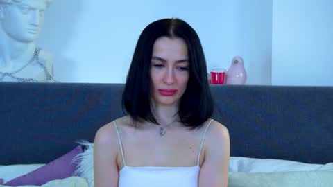 MariaMenson online show from 02.01.25