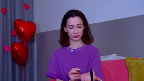 MariaMenson online show from 02.16.25