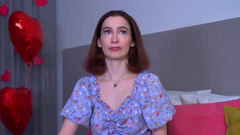 MariaMenson online show from 02.21.25