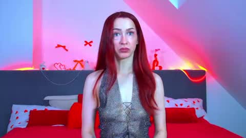 MariaMenson online show from 07.12.26