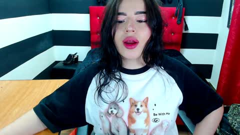 Marian online show from 01.11.25