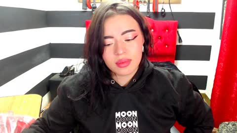 Marian online show from 01.11.25