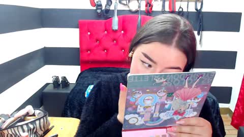 Marian online show from 01.14.25