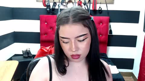 Marian online show from 02.08.25