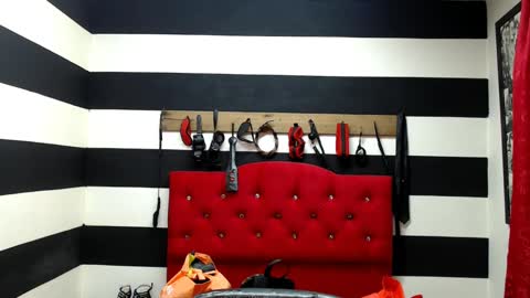 Marian online show from 02.18.25