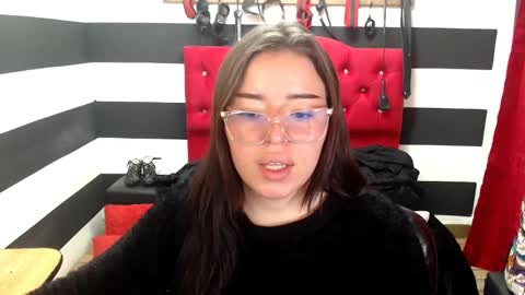 Marian online show from 03.11.25