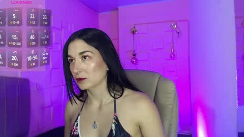 Mariana online show from 04.30.26