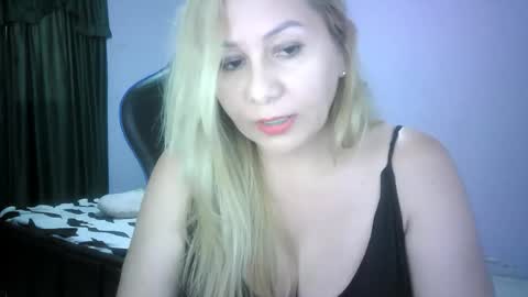 mariana995649 online show from 11.04.25