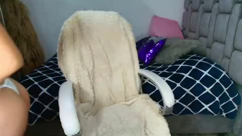 Mariana Gomez online show from 05.11.26
