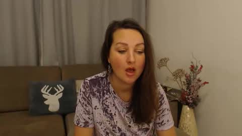 MarianaMur online show from 12.13.24