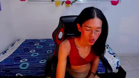 Mariana online show from 03.11.25