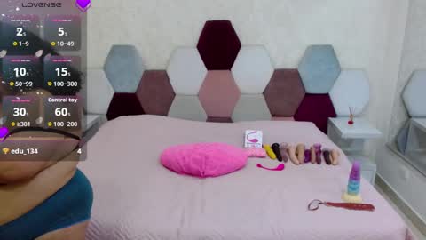 mariana online show from 09.29.25