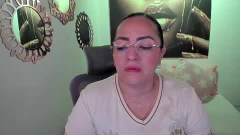 Mariana Lopez online show from 06.24.26