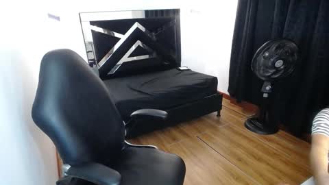 Mariana online show from 01.15.26