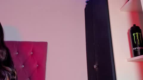 mariana williams online show from 09.18.25