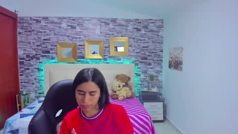 Mariana online show from 12.07.24