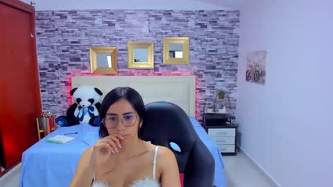 Mariana online show from 01.22.25