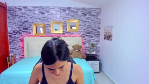 Mariana online show from 02.14.25