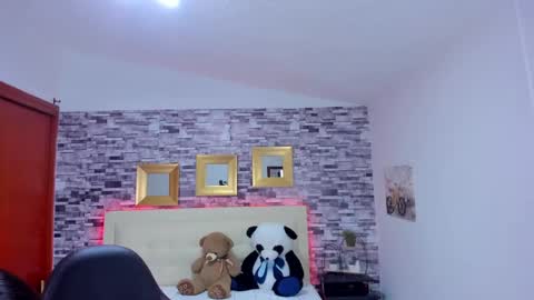 Mariana online show from 02.25.25