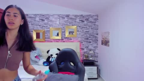 Mariana online show from 03.10.25